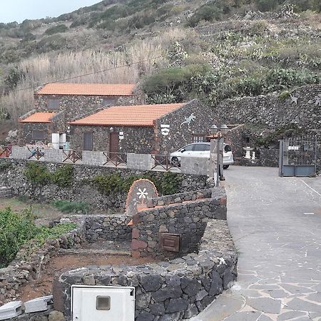 Elena'S Fair House Hostel Tesbabo Bagian luar foto